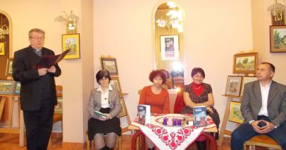 Békebeli hangulatot idéző beszélgetések keresztény nőkkel