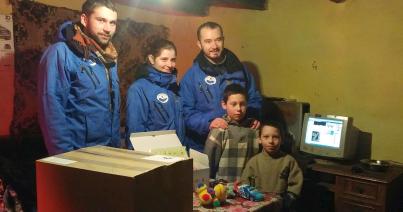 Humanitárius segélyezés: nem csak karácsonykor „illik”