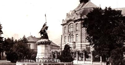 Időutazás: a kolozsvári egyetemi könyvtár arcai 1906-tól