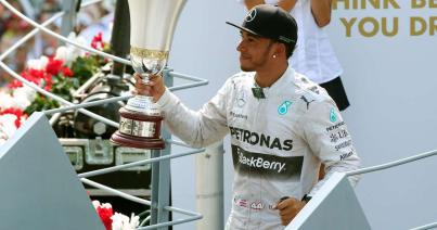 Hamilton győzött és vezet az összetettben