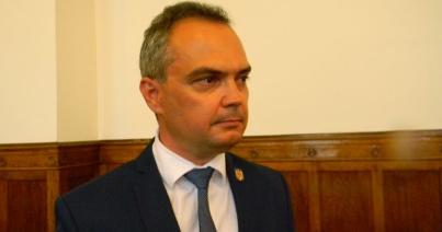 Prefektusi óvás reptérügyben