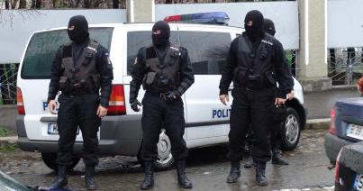 Több gyógyszeripari cégtől foglal le iratokat a DIICOT, Mihai Lucan orvos is érintett