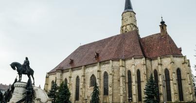 VIDEÓINTERJÚK – Mikor kezdődik a Szent Mihály templom restaurálása? Bezárják?