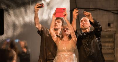 Fishez – a Váróterem Projekt bemutatója
