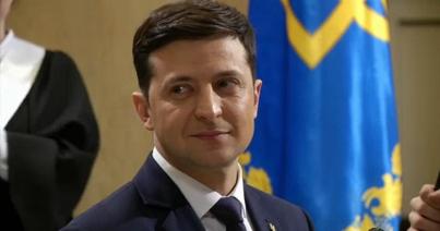 Zelenszkij kifakadt Porosenkóra és a parlamentre beiktatásának halogatása miatt