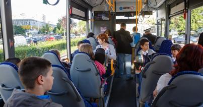 Büntetik a közszállítási  járműveken a hangoskodókat