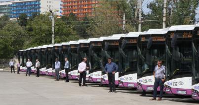 Kétszázezer személygépkocsit  kell „legyőznie” a közszállításnak