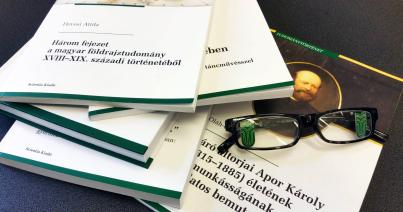 Pályázatot hirdetett könyvkiadásra  a Scientia Kiadó