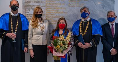 Polgár Judit átvette díszdoktori címét a Testnevelési Egyetemen