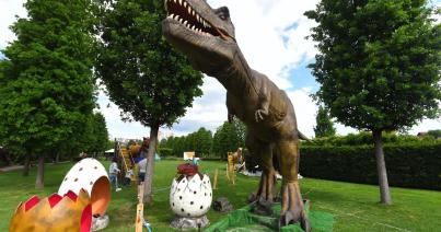 Beköltöztek a dinoszauruszok a Iulius Parkba