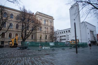 Erdélyi Iskola szoborcsoport