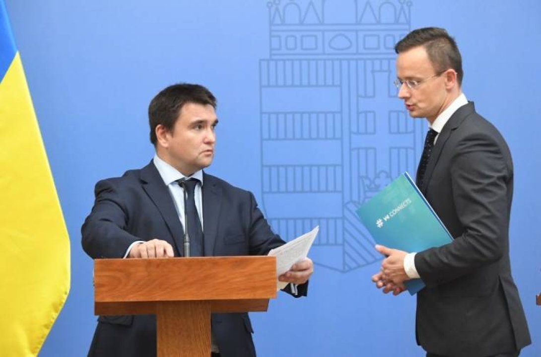 Eldurvuló magyar-ukrán diplomáciai botrány