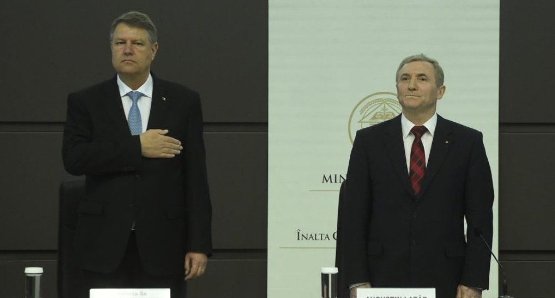 Erősödnek a kritikák a főügyész felmentésére tett javaslat miatt