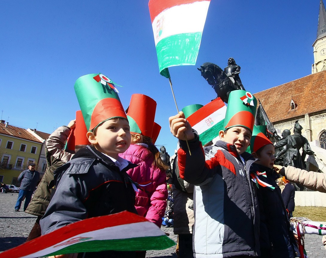 Nem lesz hivatalos ünnep március 15-e