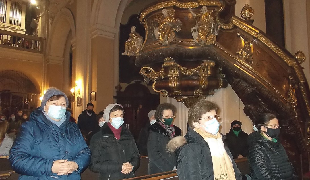 Holnap Gyertyaszentelő Boldogasszony ünnepe, egyben a Megszentelt Élet világnapja