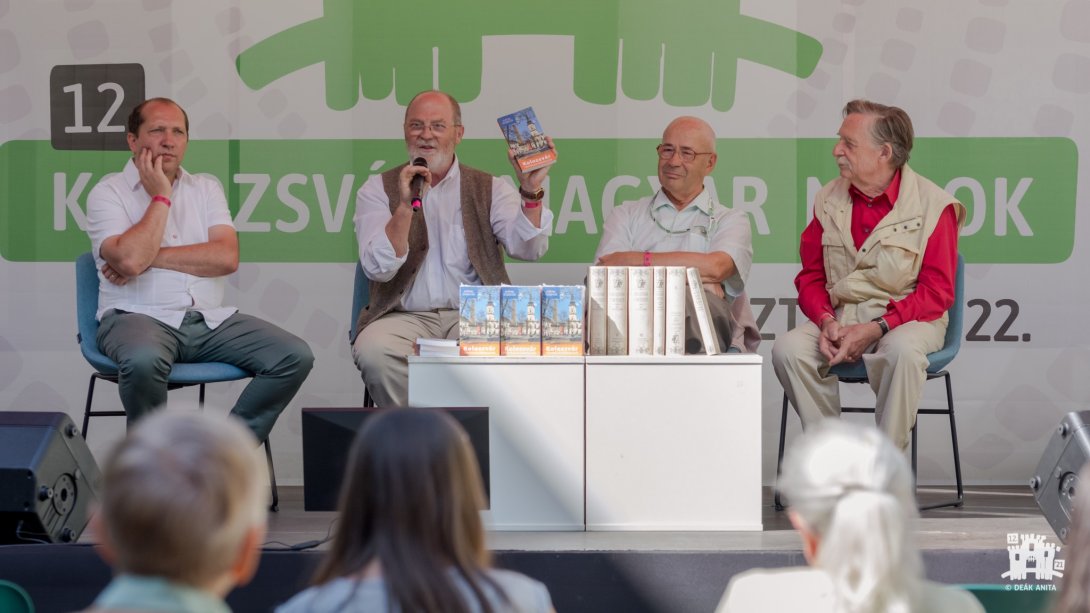 Kolozsvár történelmi városkalauza újabb kiadásban