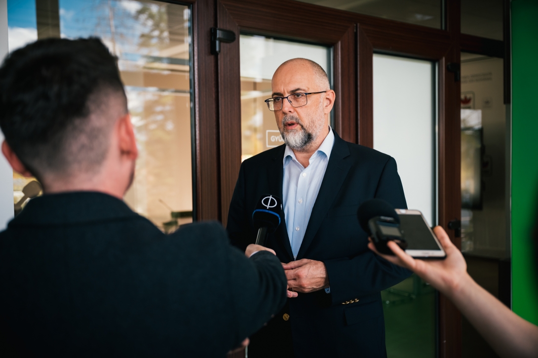 Kelemen Hunor köszönetet mondott a romáknak 1990 márciusában tanusított szolidaritásukért