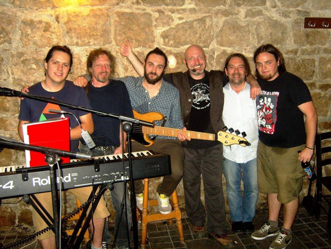 Fergeteges évadzáró gitárest